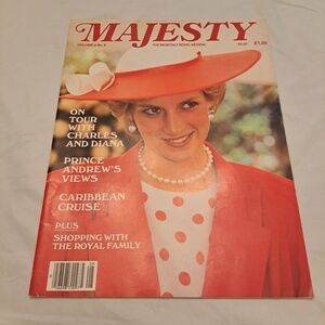 Majesty Magazine Volume 6 No 8 December 1985 Printed In England Royal family